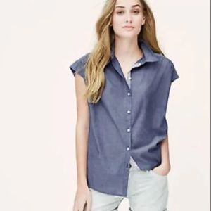 Ann Taylor LOFT Chambray Button Front Cap Sleeve Point Collar Light Blue Blouse